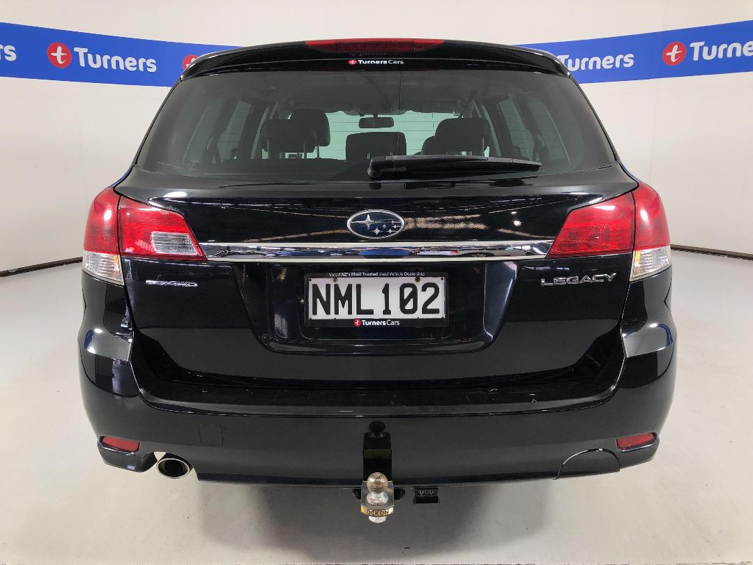 Photo '6' of Subaru Legacy