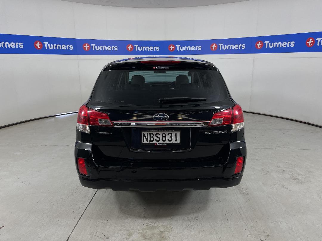 Photo '6' of Subaru Legacy