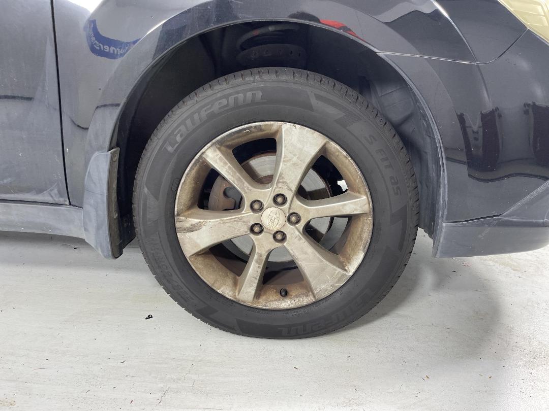 Photo '9' of Subaru Legacy