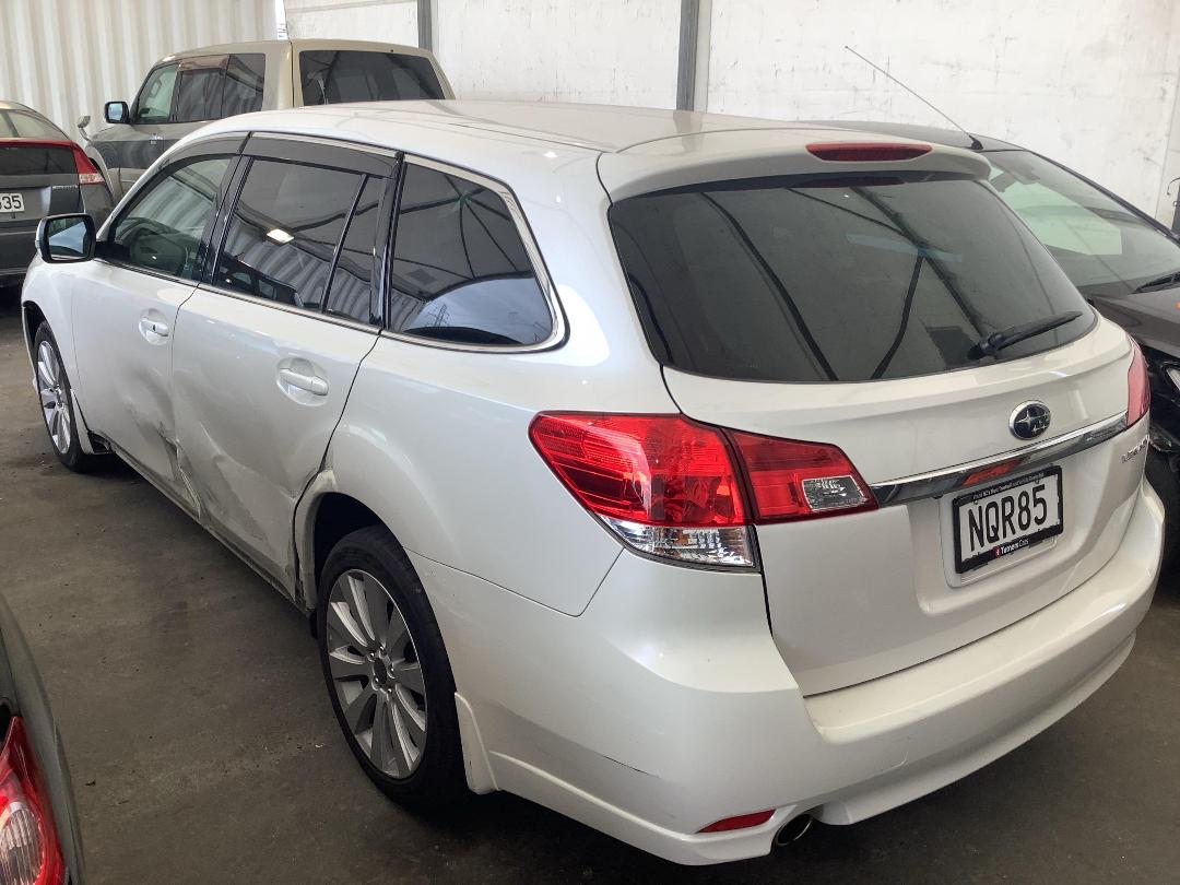 Photo '9' of Subaru Legacy Photo '9' of Subaru Legacy