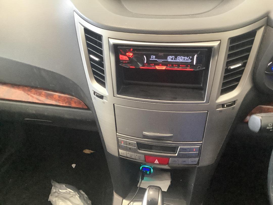 Photo '18' of Subaru Legacy AWD