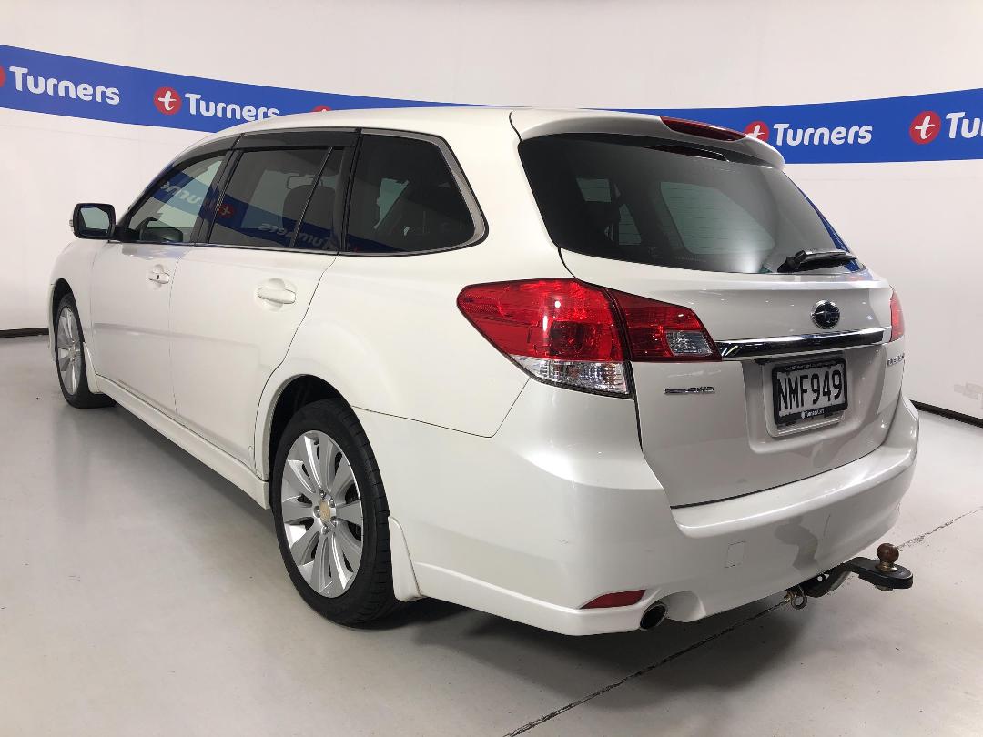 Photo '5' of Subaru Legacy Photo '5' of Subaru Legacy