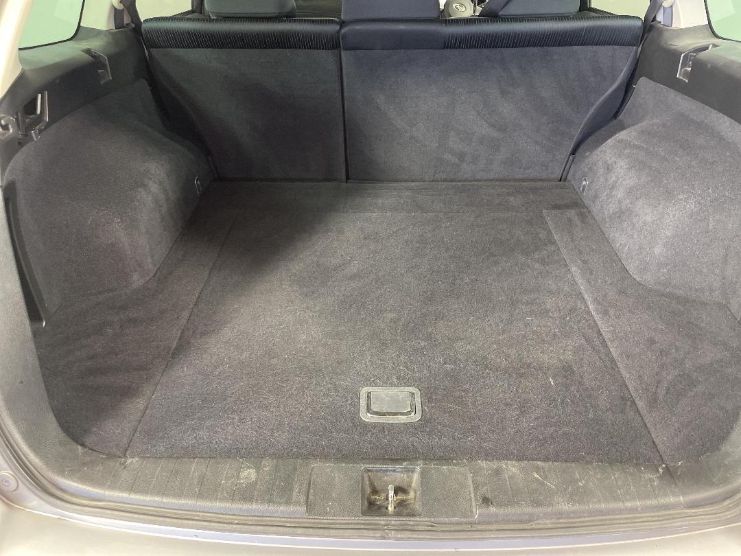 Photo '14' of Subaru Legacy Photo '14' of Subaru Legacy