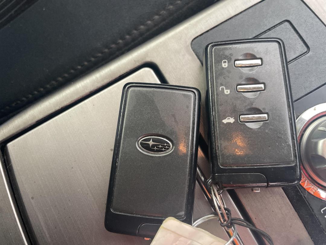 Photo '22' of Subaru Legacy