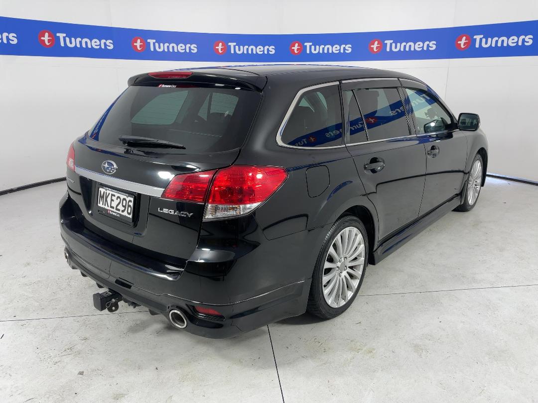 Photo '7' of Subaru Legacy