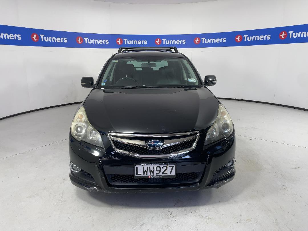 Photo '2' of Subaru Legacy Photo '2' of Subaru Legacy