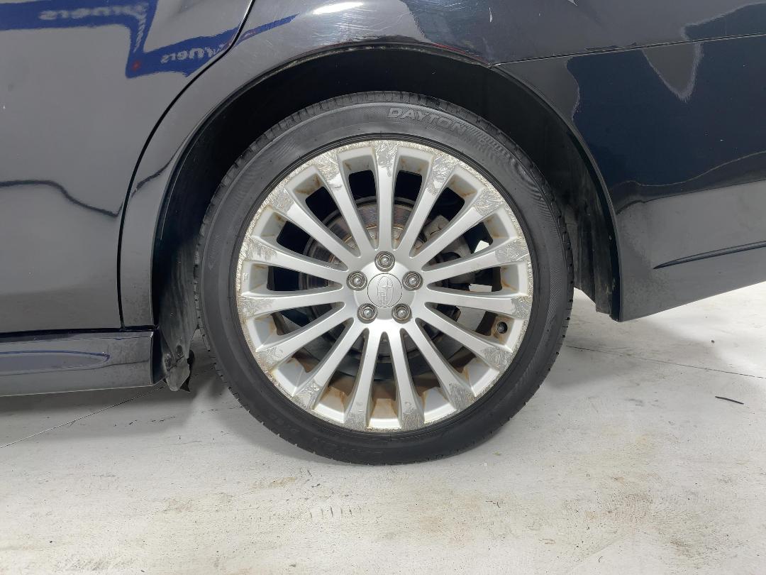 Photo '11' of Subaru Legacy Photo '11' of Subaru Legacy