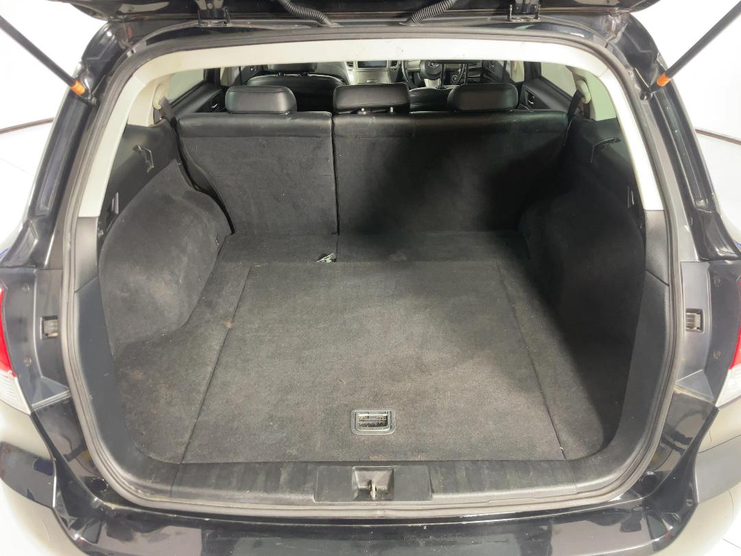 Photo '14' of Subaru Legacy Photo '14' of Subaru Legacy