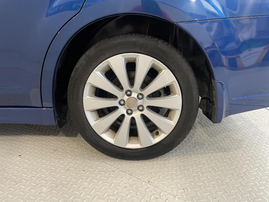 Photo '11' of Subaru Legacy Photo '11' of Subaru Legacy