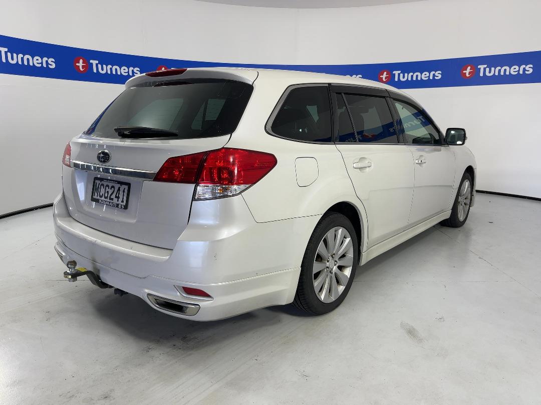 Photo '7' of Subaru Legacy