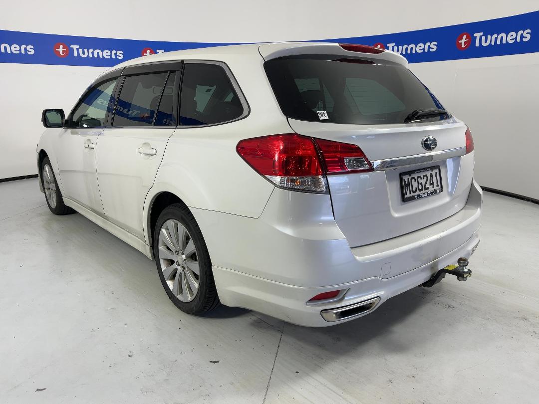 Photo '5' of Subaru Legacy
