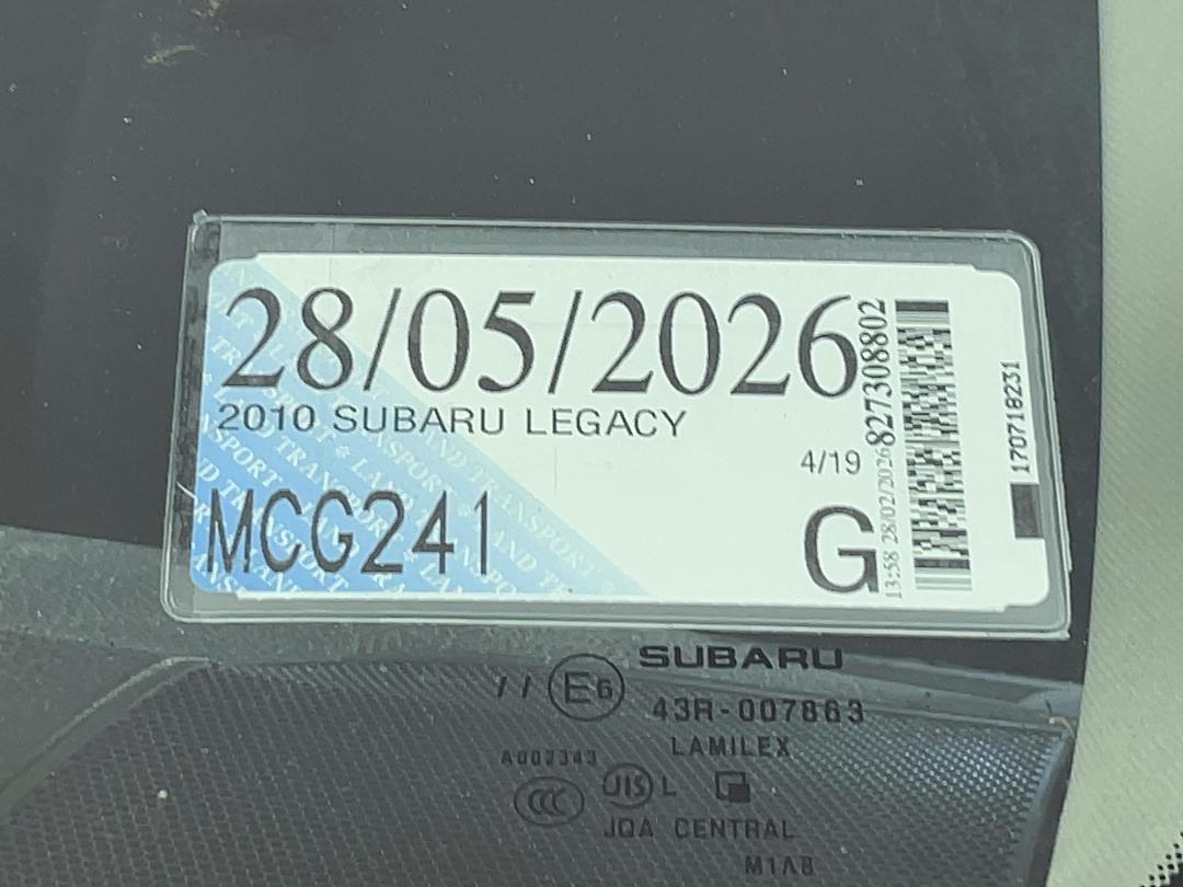 Photo '30' of Subaru Legacy