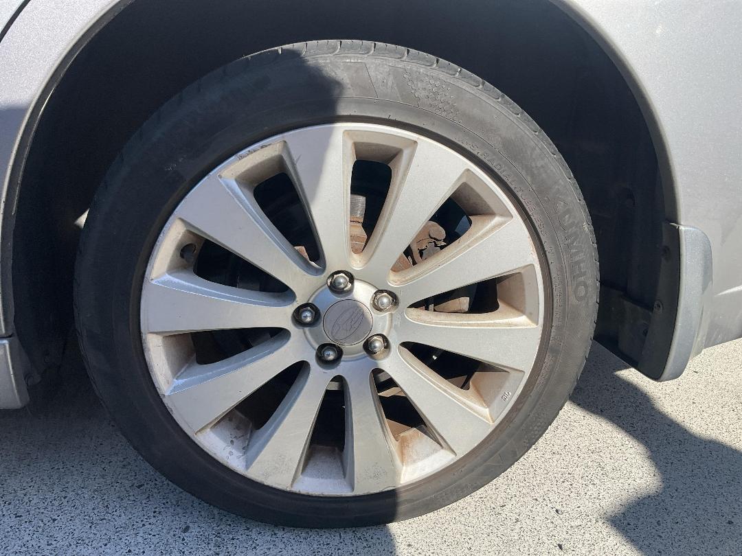 Photo '14' of Subaru Legacy Photo '14' of Subaru Legacy