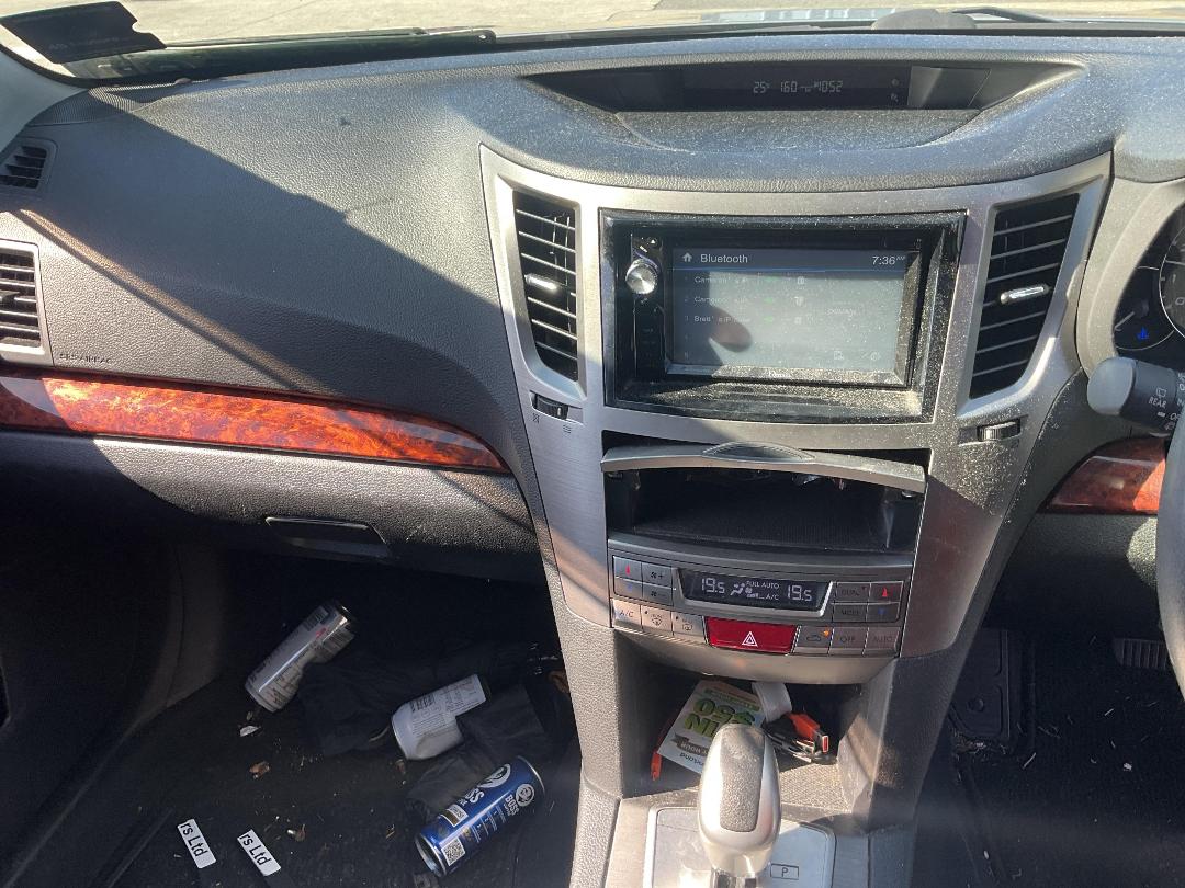 Photo '27' of Subaru Legacy Photo '27' of Subaru Legacy