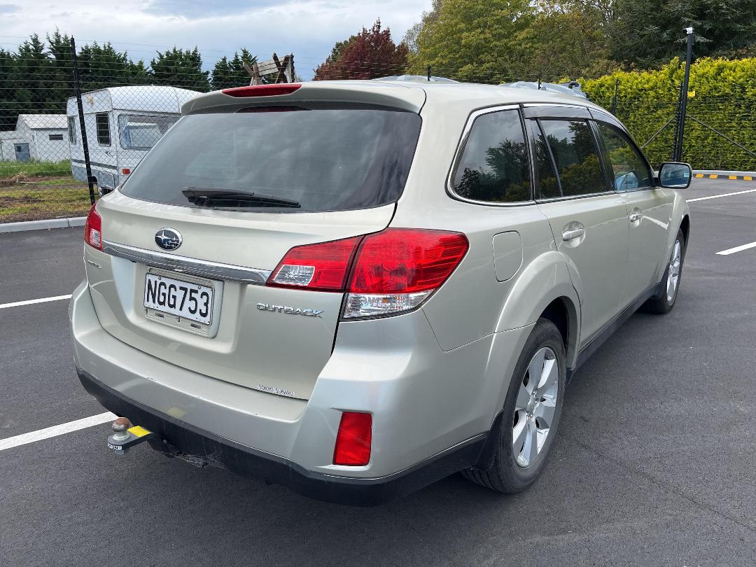 Photo '7' of Subaru Legacy Outback