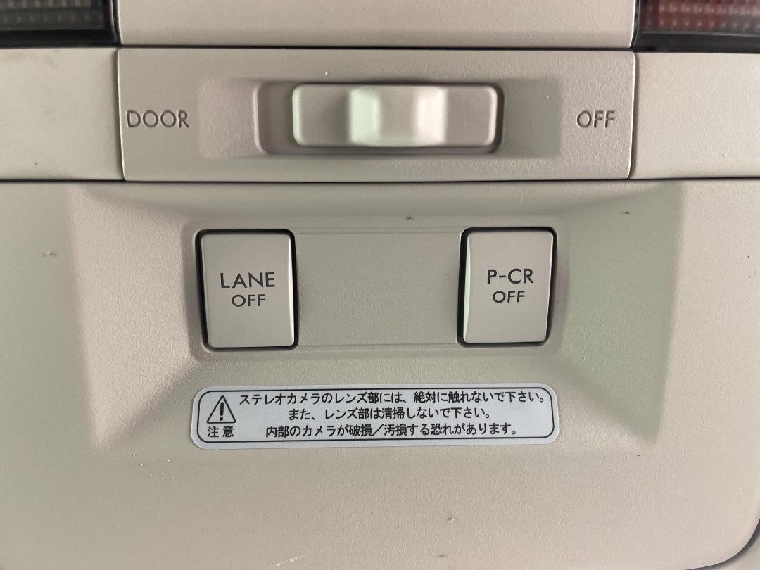 Photo '28' of Subaru Outback