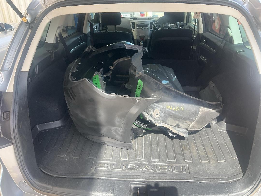 Photo '11' of Subaru Outback 25I Photo '11' of Subaru Outback 25I