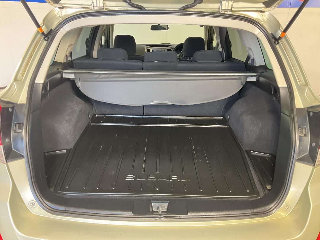 Photo '14' of Subaru Outback