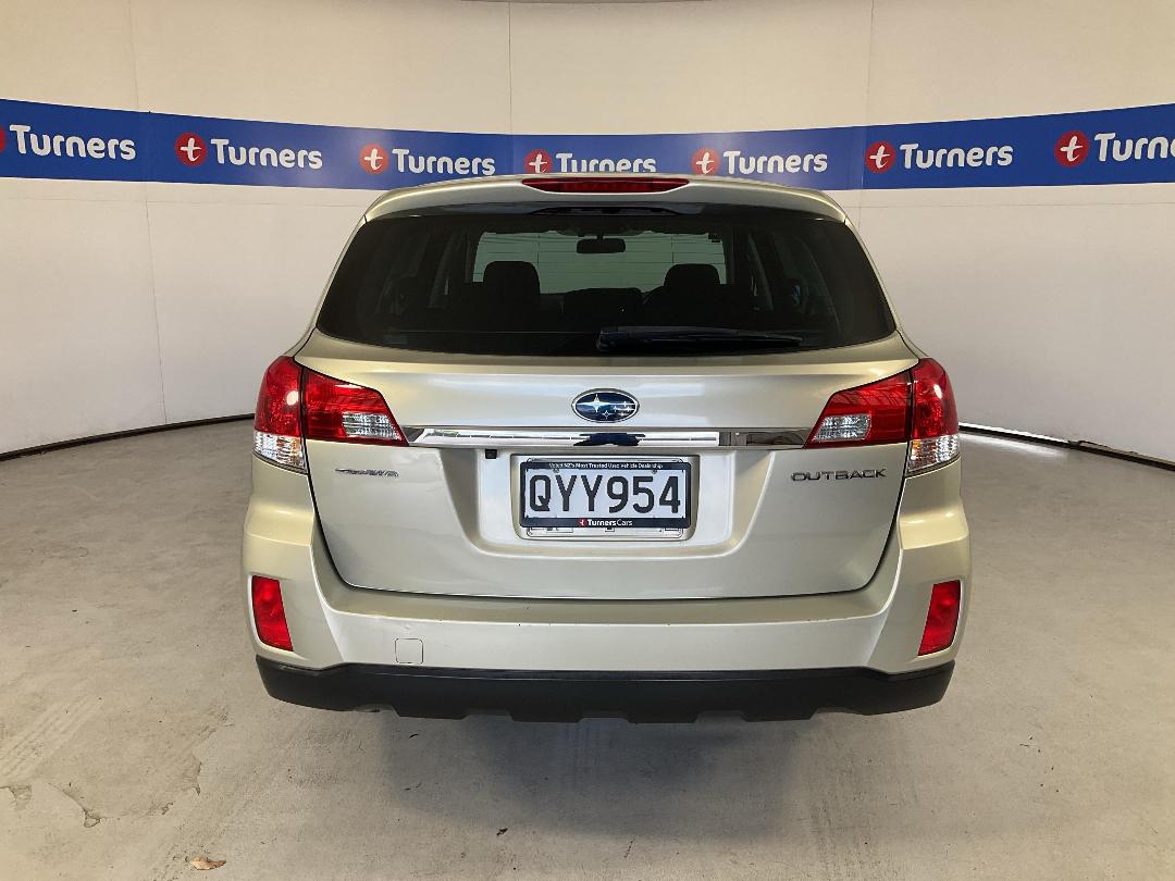 Photo '6' of Subaru Outback