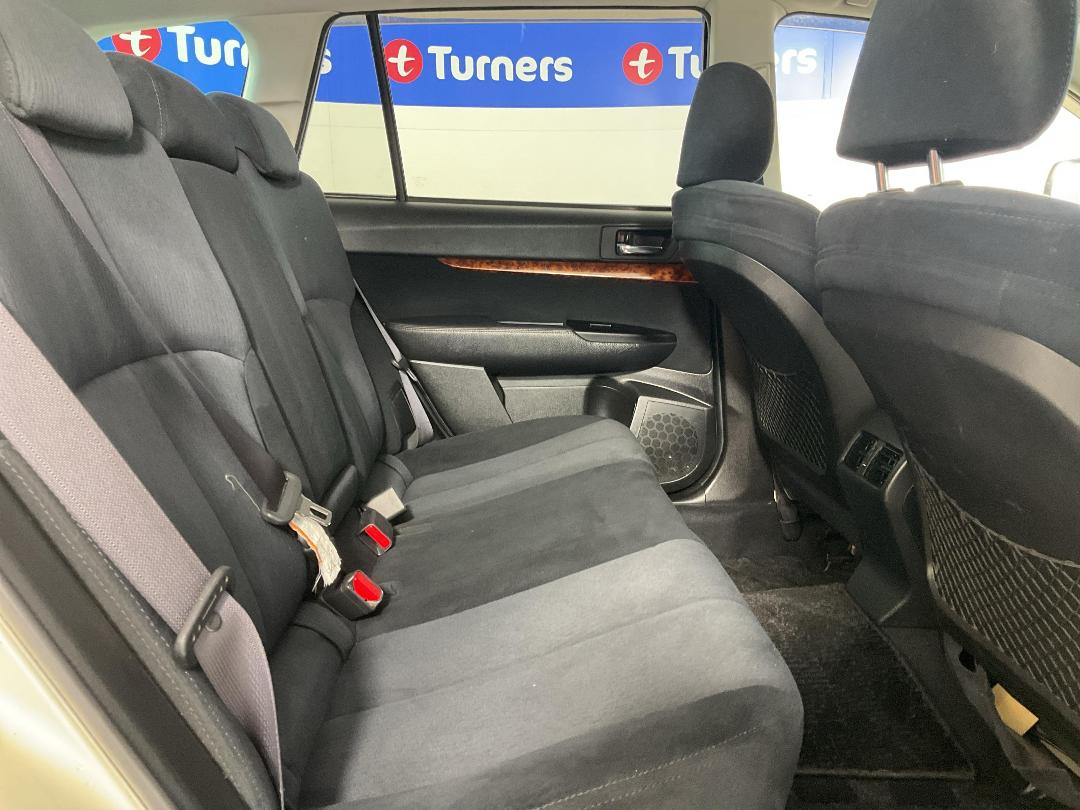 Photo '20' of Subaru Outback