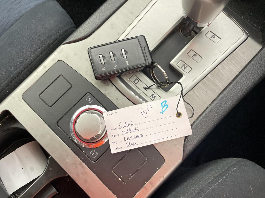 Photo '22' of Subaru Outback