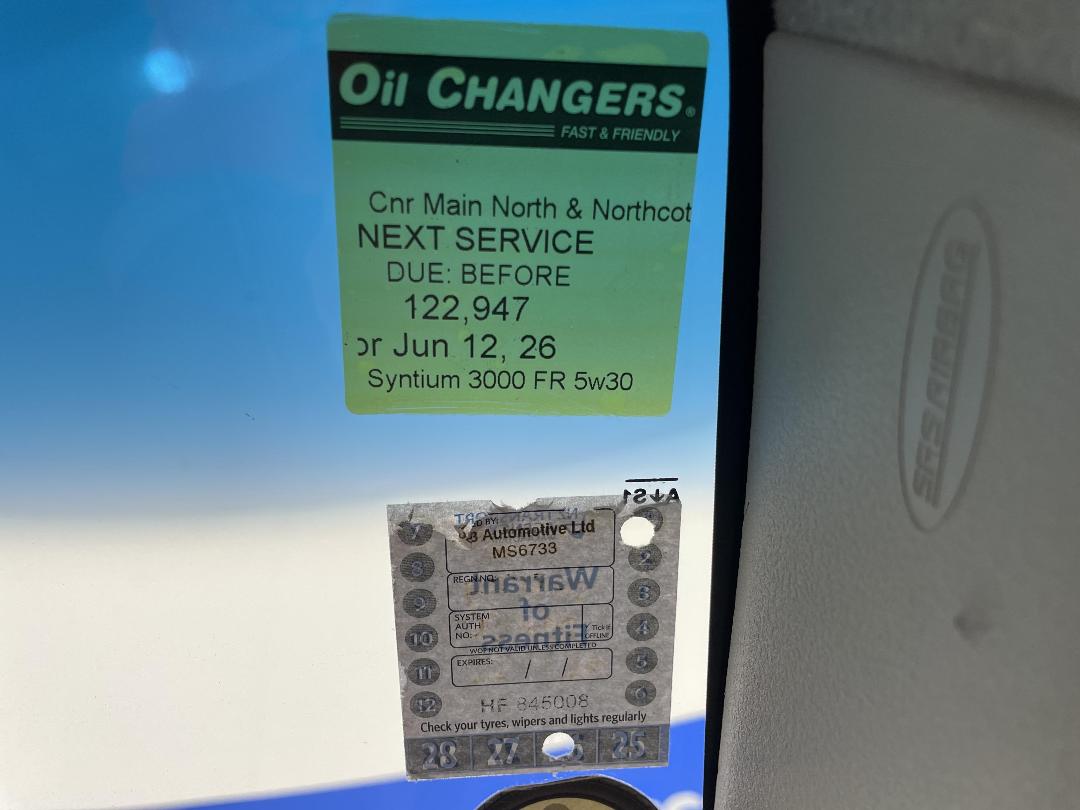 Photo '23' of Suzuki Alto Photo '23' of Suzuki Alto