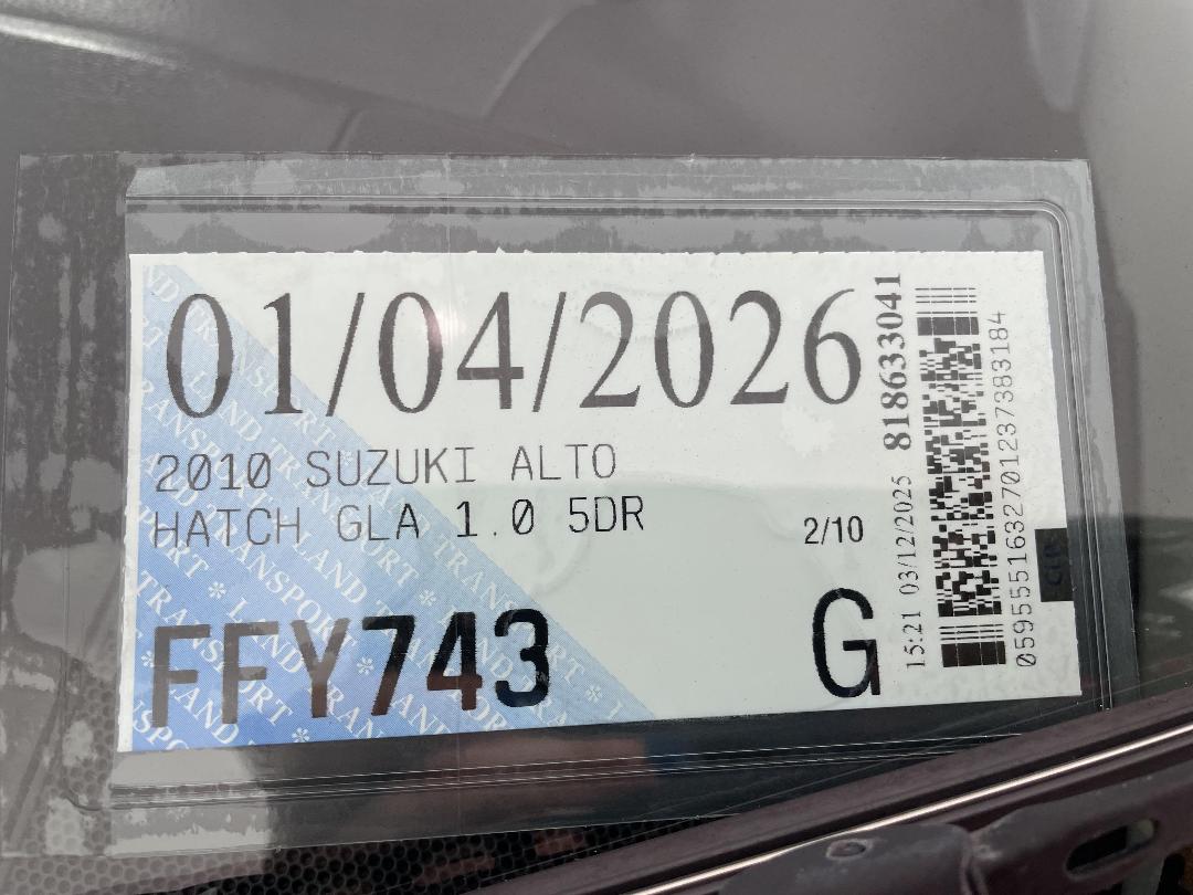 Photo '24' of Suzuki Alto Photo '24' of Suzuki Alto