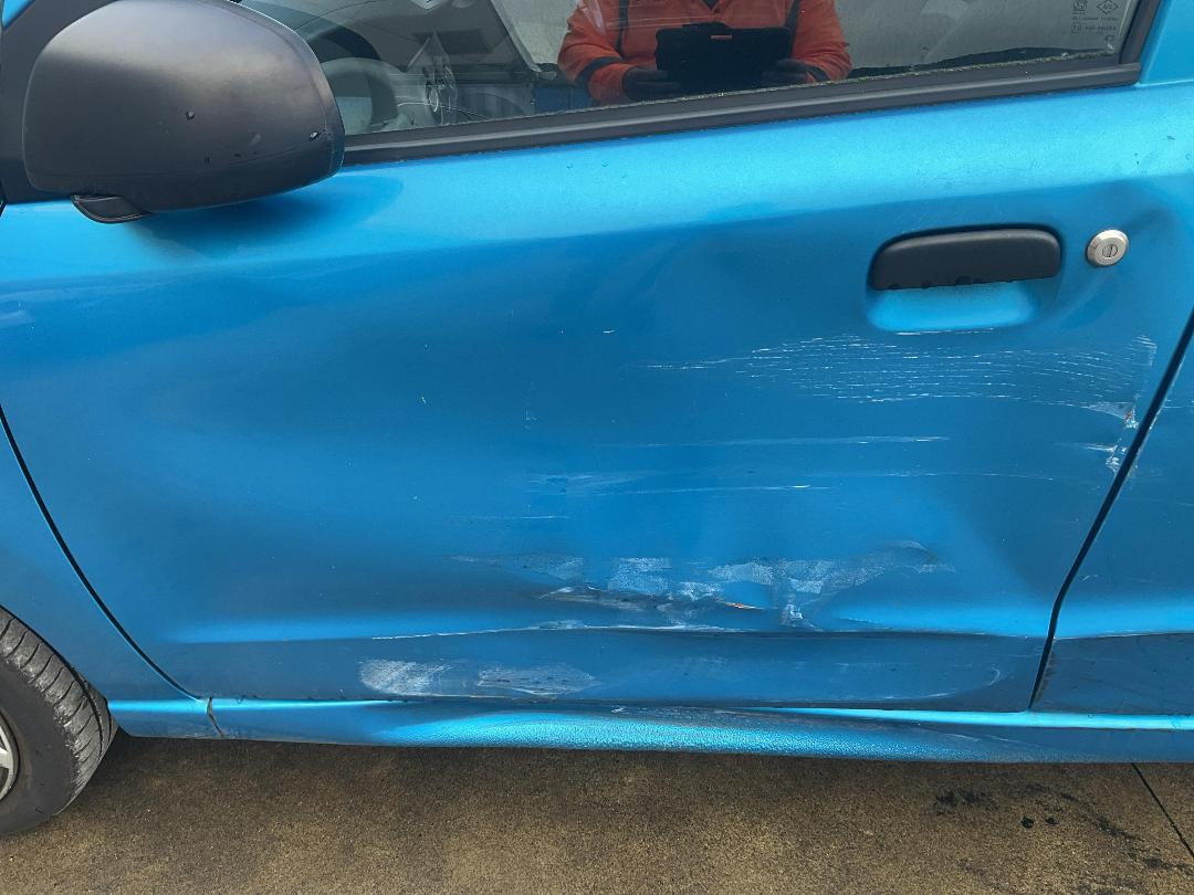 Photo '17' of Suzuki Alto GLA