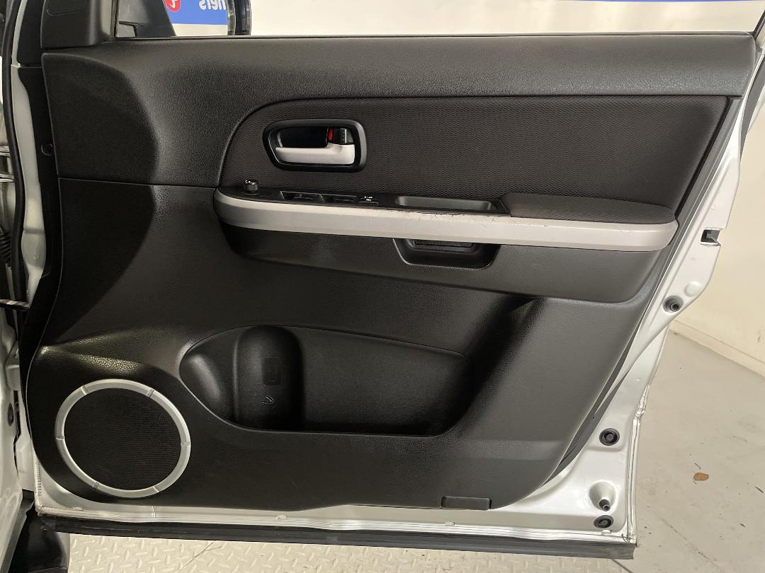 Photo '15' of Suzuki Grand Vitara Photo '15' of Suzuki Grand Vitara