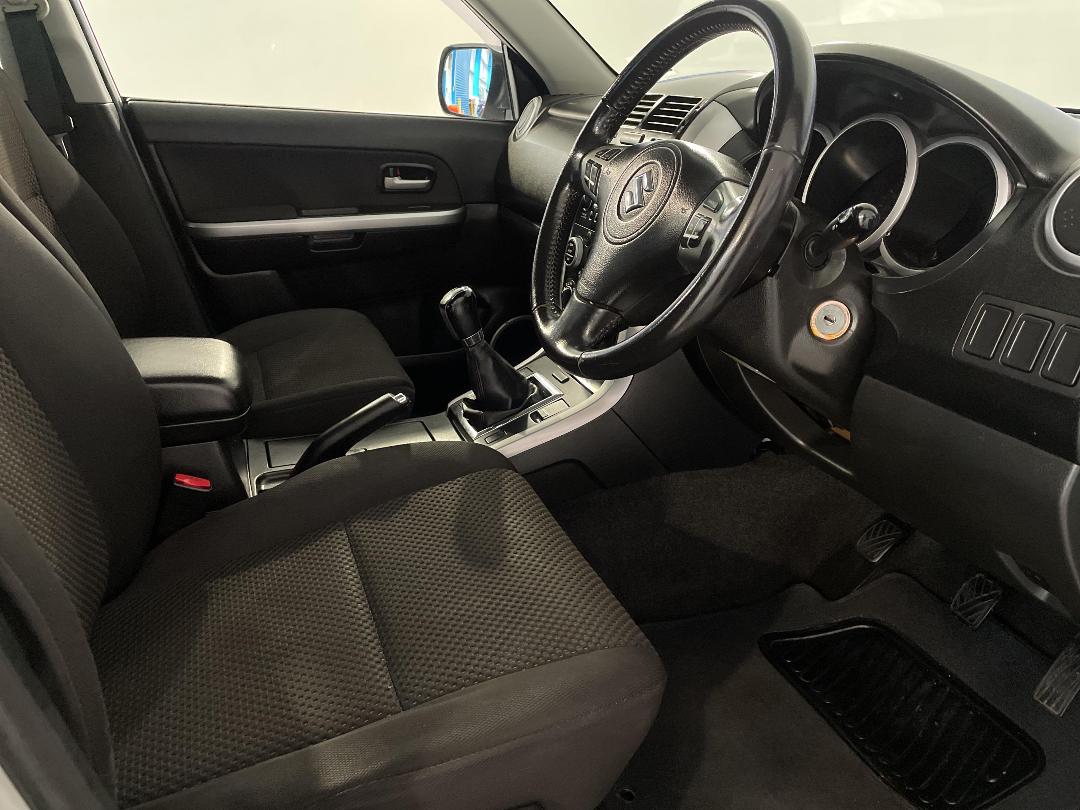 Photo '16' of Suzuki Grand Vitara Photo '16' of Suzuki Grand Vitara