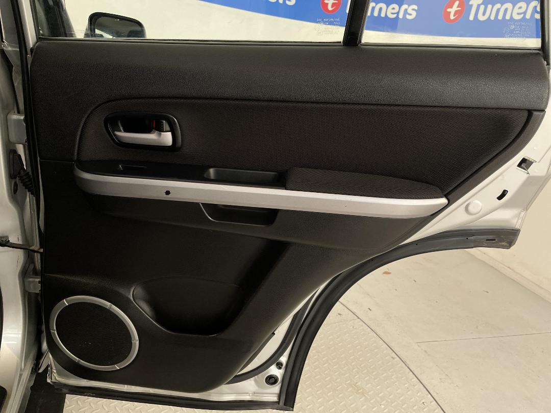 Photo '19' of Suzuki Grand Vitara Photo '19' of Suzuki Grand Vitara