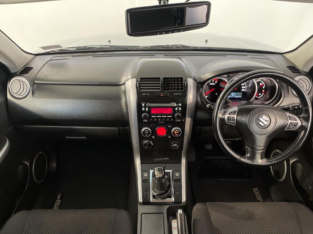 Photo '17' of Suzuki Grand Vitara Photo '17' of Suzuki Grand Vitara