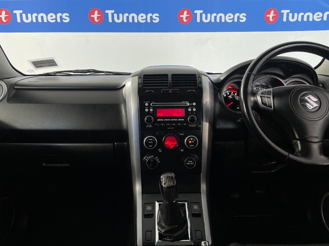 Photo '18' of Suzuki Grand Vitara Photo '18' of Suzuki Grand Vitara