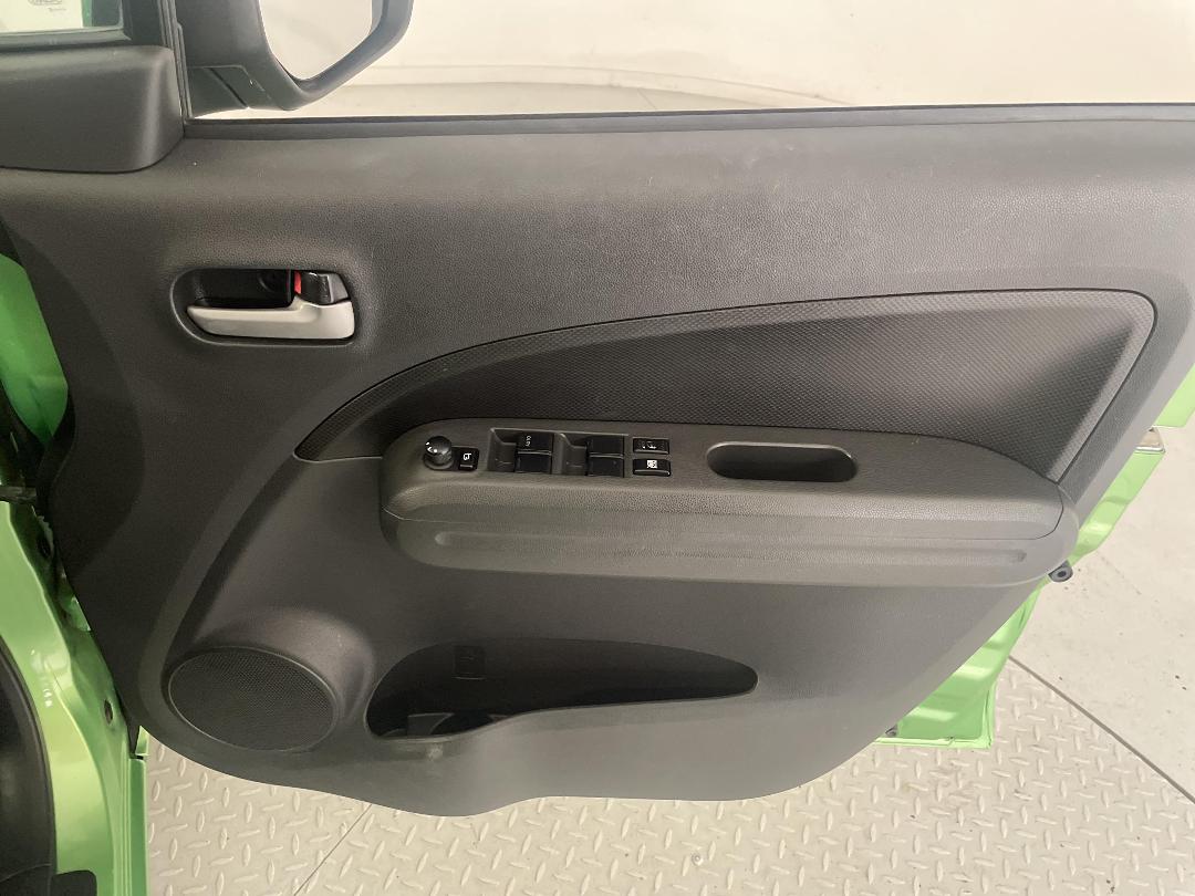 Photo '15' of Suzuki Splash