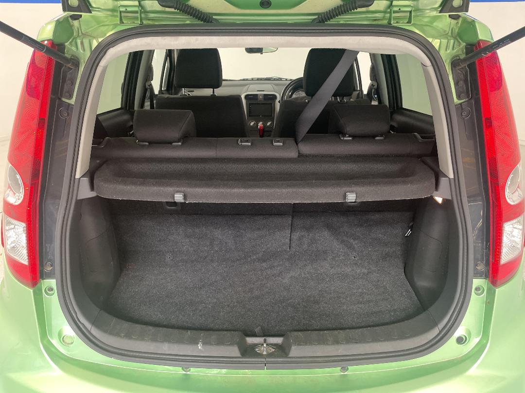 Photo '14' of Suzuki Splash