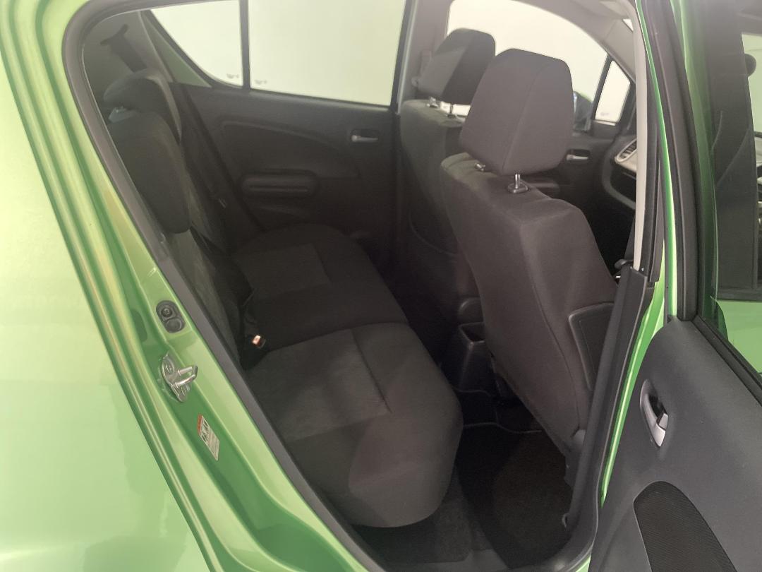 Photo '20' of Suzuki Splash