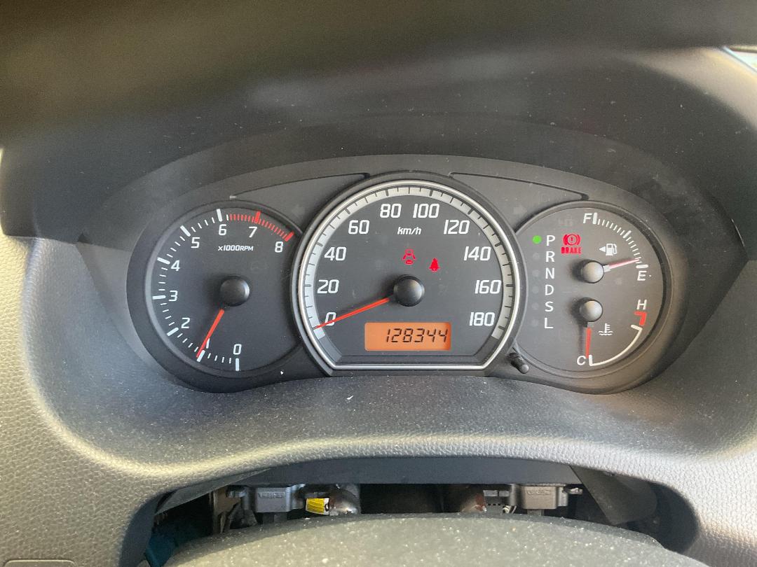 Photo '10' of Suzuki Swift Photo '10' of Suzuki Swift