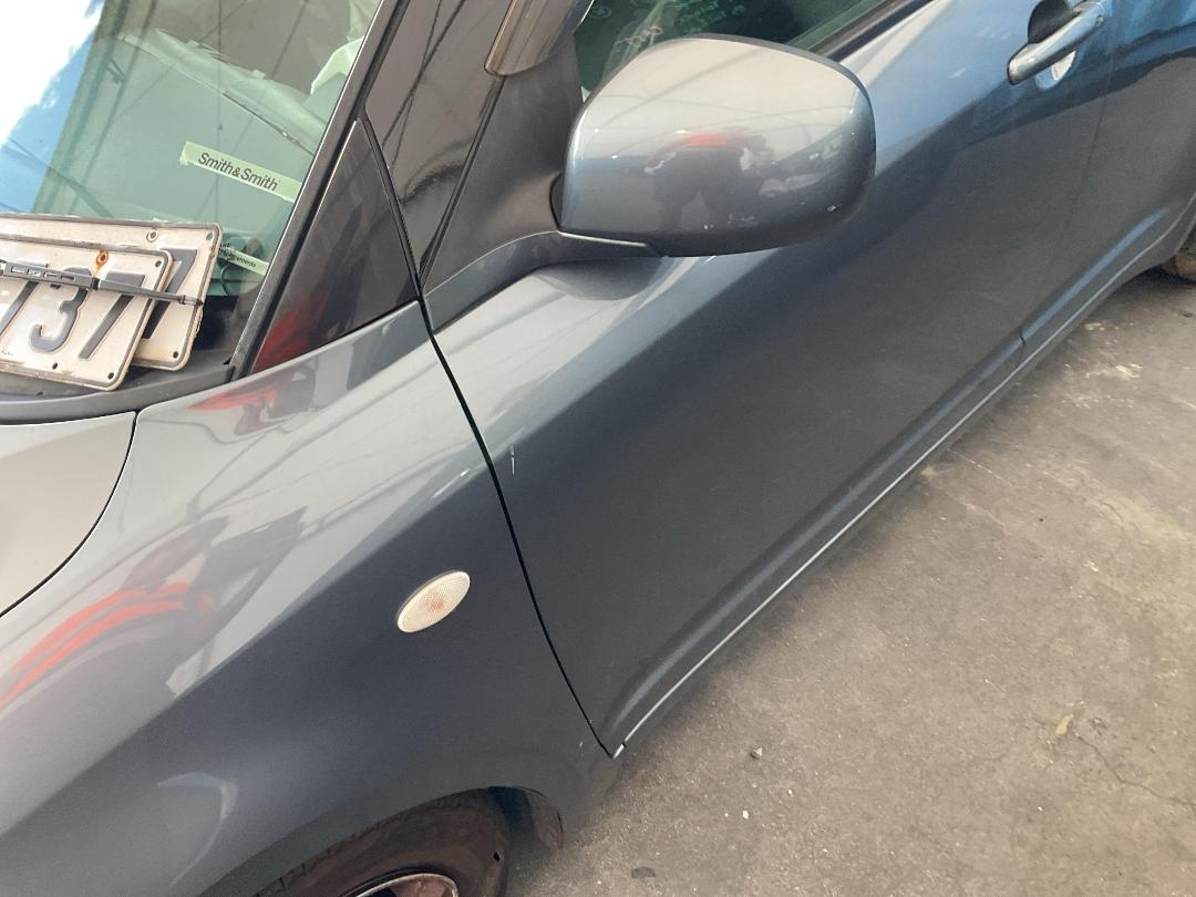 Photo '8' of Suzuki Swift