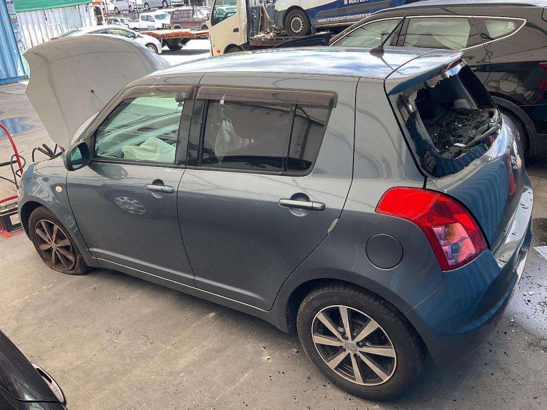 Photo '9' of Suzuki Swift