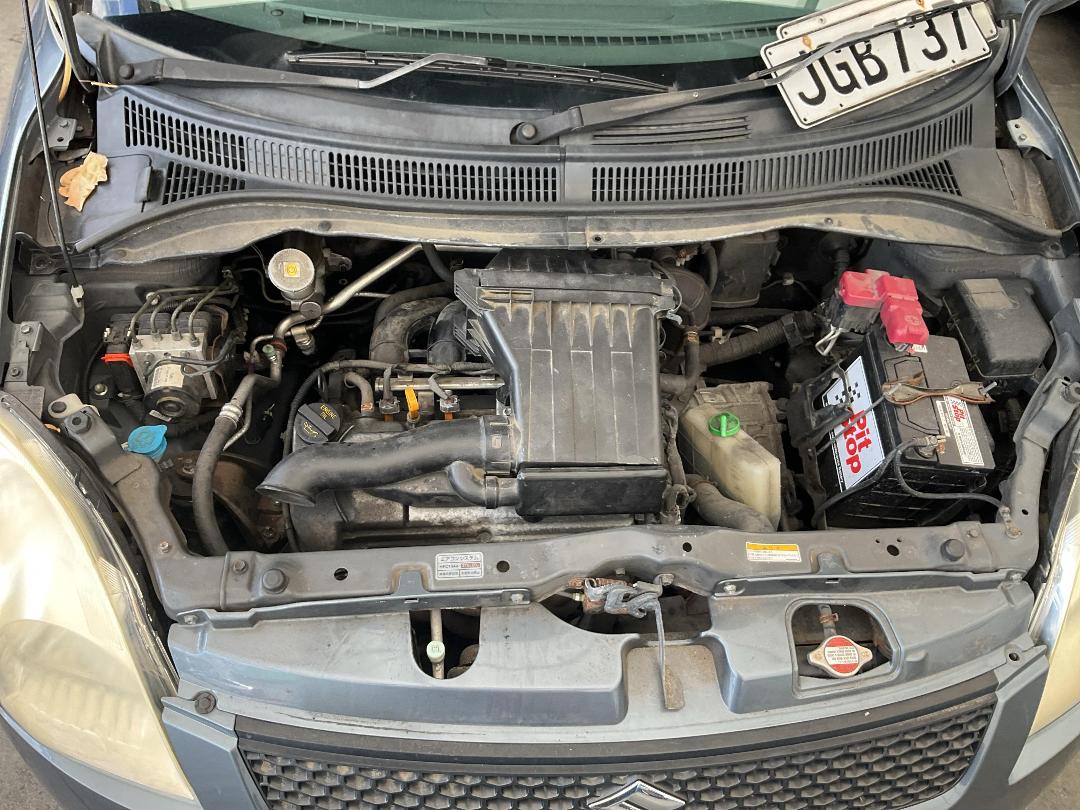 Photo '14' of Suzuki Swift