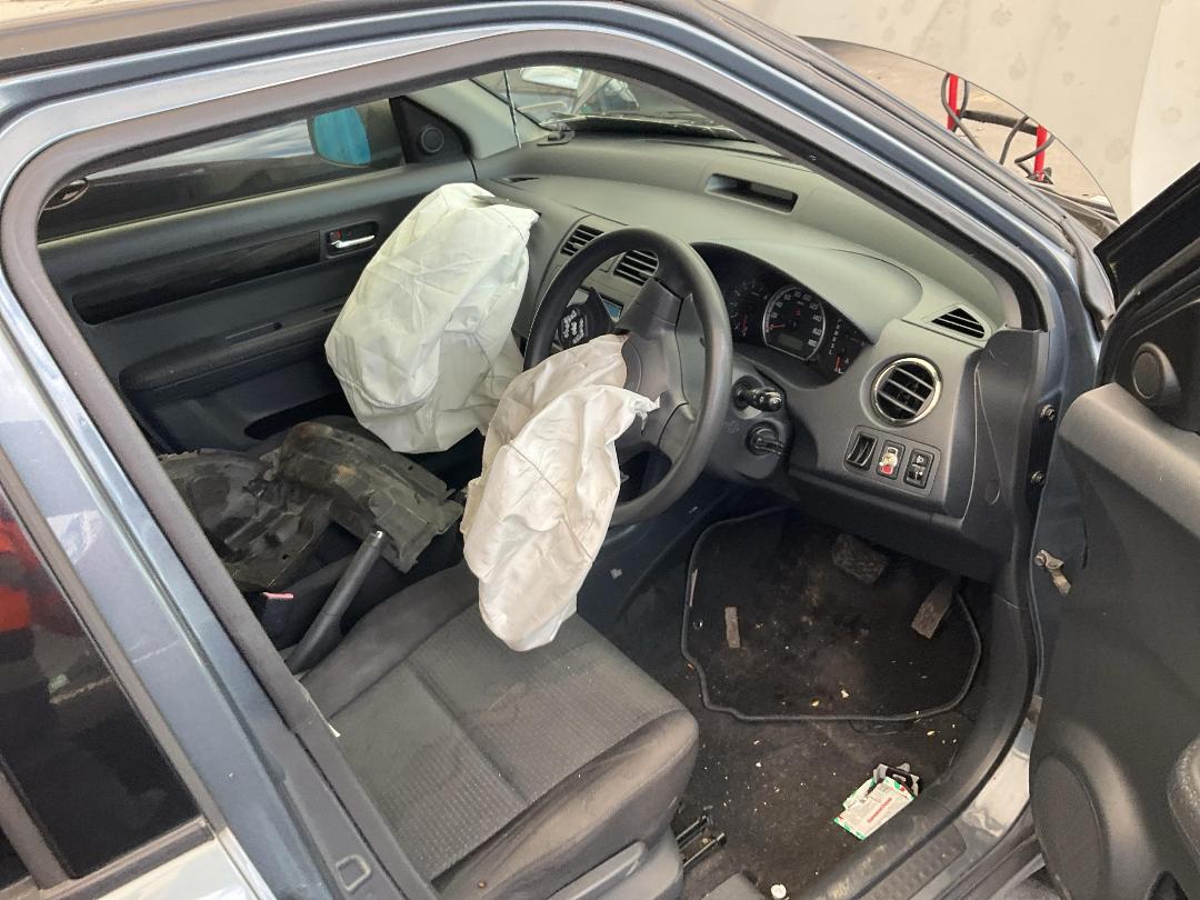 Photo '17' of Suzuki Swift