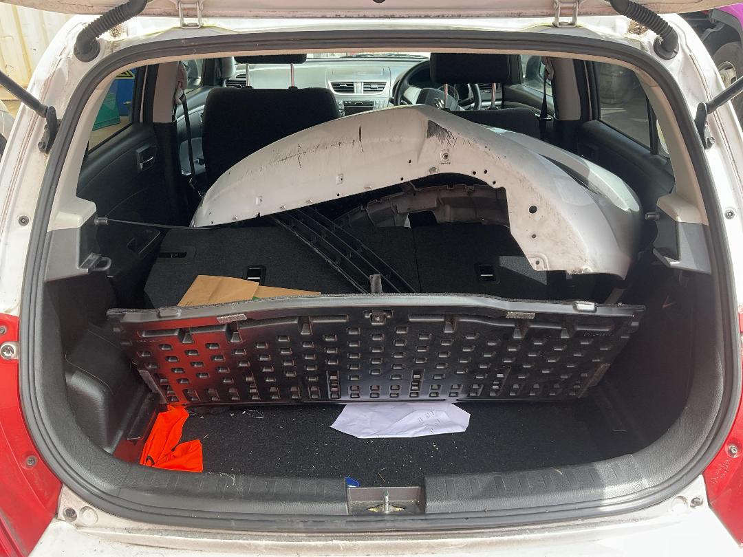 Photo '11' of Suzuki Swift Photo '11' of Suzuki Swift