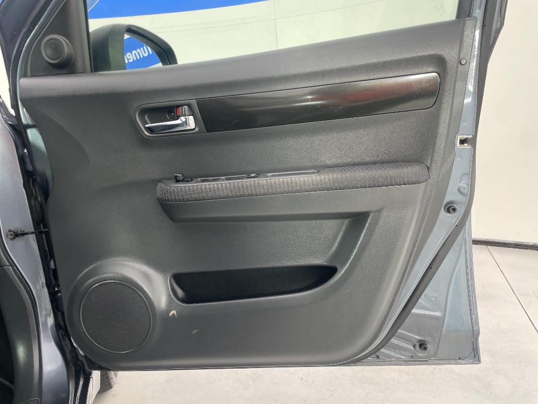 Photo '15' of Suzuki Swift Photo '15' of Suzuki Swift