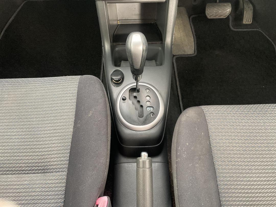 Photo '18' of Suzuki Swift Photo '18' of Suzuki Swift