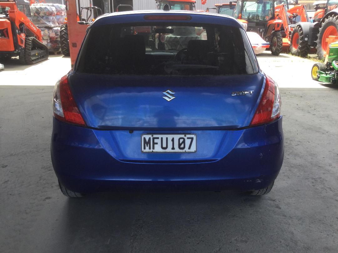 Photo '6' of Suzuki Swift