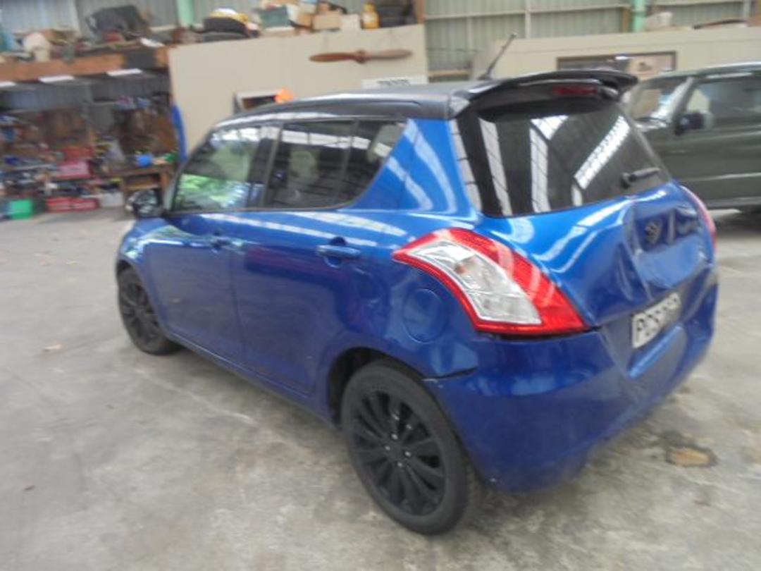 Photo '5' of Suzuki Swift Photo '5' of Suzuki Swift