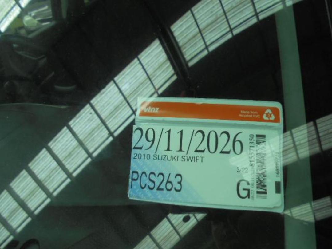 Photo '17' of Suzuki Swift Photo '17' of Suzuki Swift