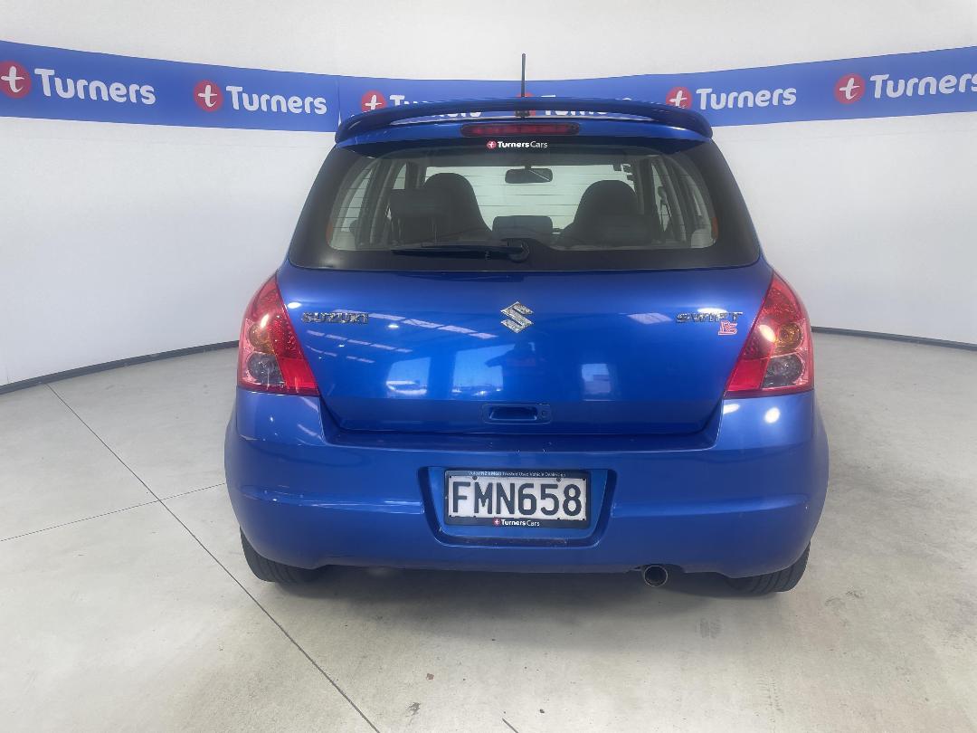 Photo '6' of Suzuki Swift Photo '6' of Suzuki Swift