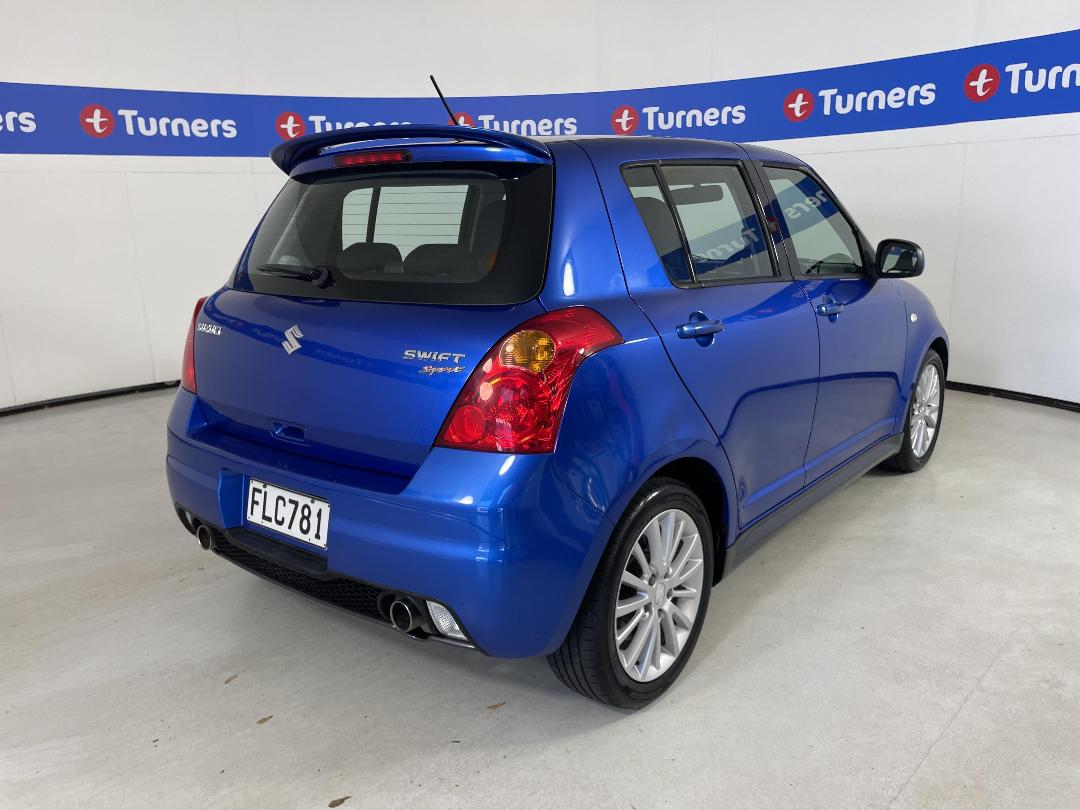 Photo '7' of Suzuki Swift