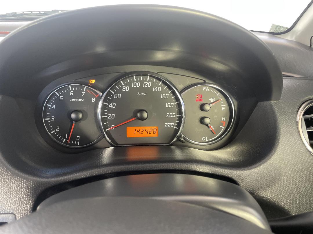 Photo '21' of Suzuki Swift